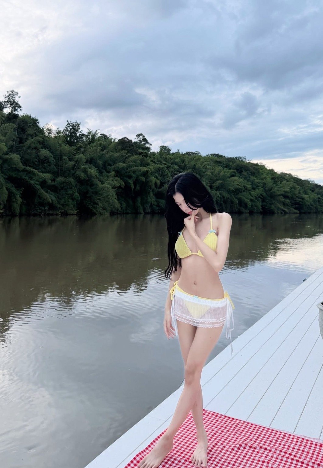 9992C8A3-3CD6-4C7A-921D-8EBED3EEBCCC